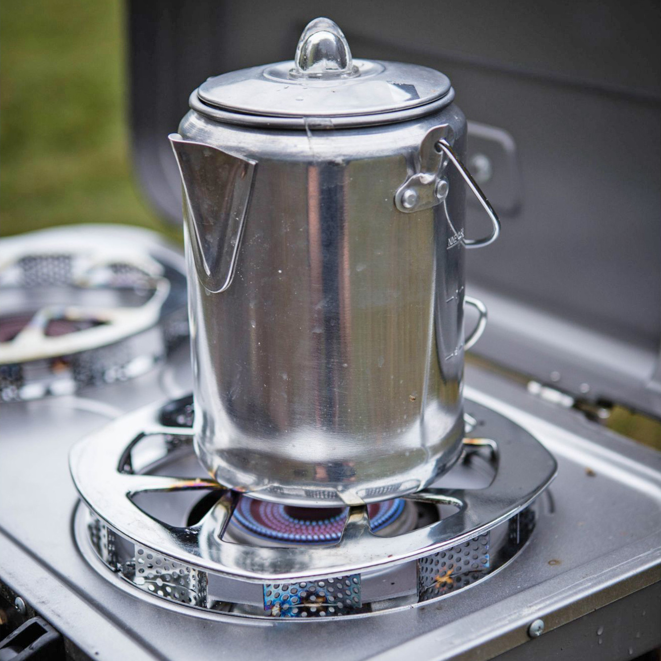 coleman stove hyperflame fyreknight